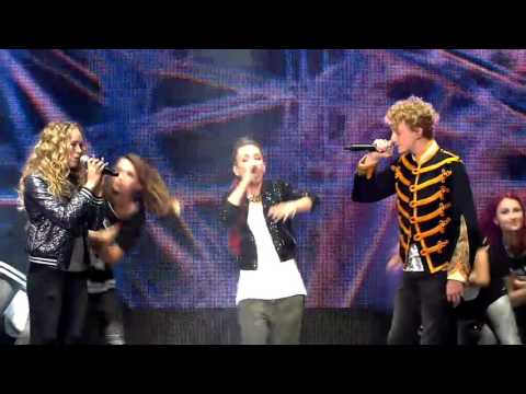 Slongs, Anke & Jens - 'When The Rain Begins To Fall' | Finale | The Voice Kids | VTM