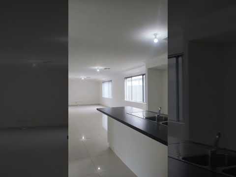 8 Mosley Street, Hilbert, WA 6112, 4 Kuwarto, 2 Banyo, House