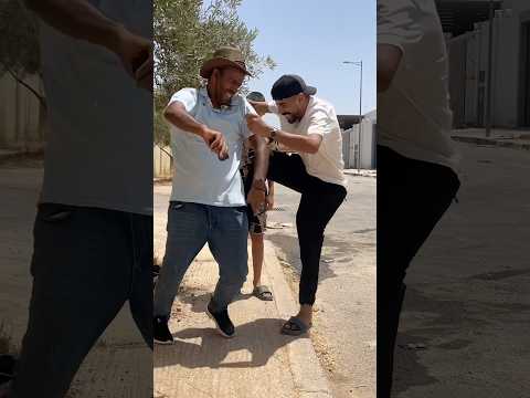 نصب علي البرهوش في400 درهم  و  فاش جا خوه نصب عليهم بزوج#Funny #jawadchow6096