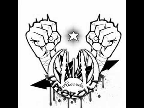 DeliQan ft. RBB (RapBabaBus) - Yeniden Denesek - Lass Mich Hier Nicht Wa