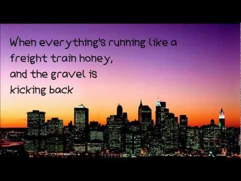 Fort Atlantic - New York Lights (With Lyrics)