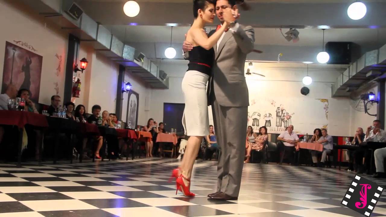 Video thumbnail for MARTIN VICENTE & AYELEN URRUTIA ¤ "Ataniche" (Tango)