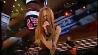 Avril Lavigne Unwanted (music video)