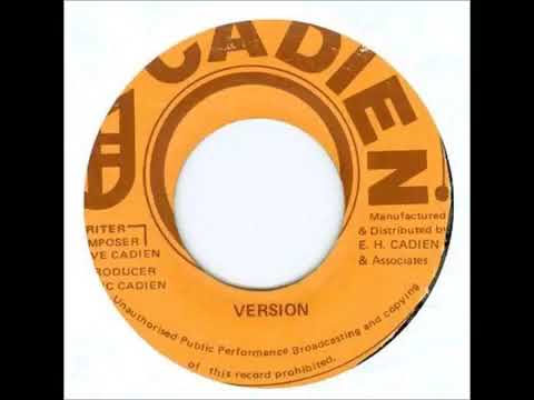 7''Marlene Hayles - Move Up Or Move Over & Version 1979