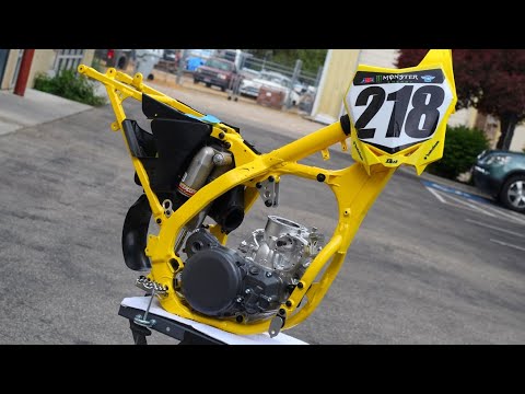 Building the RM250 of my DREAMS!! 🤩 2006 Suzuki Two Stroke Dirt Bike Build