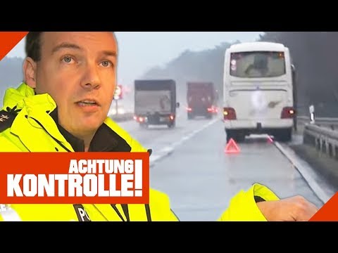 Bus auf Autobahn liegen geblieben! | Achtung Kontrolle | Kabel Eins