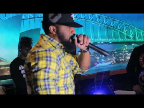 frank raw & bully on stage performance