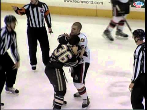 Garrett Mitchell vs Mark Borowiecki