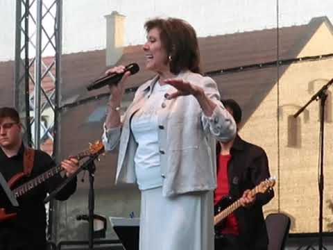 Marie Rottrová a Kůň bílý v Hostivici (2)