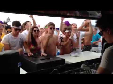 Dannic on th Jack Eye Jones boat party!!