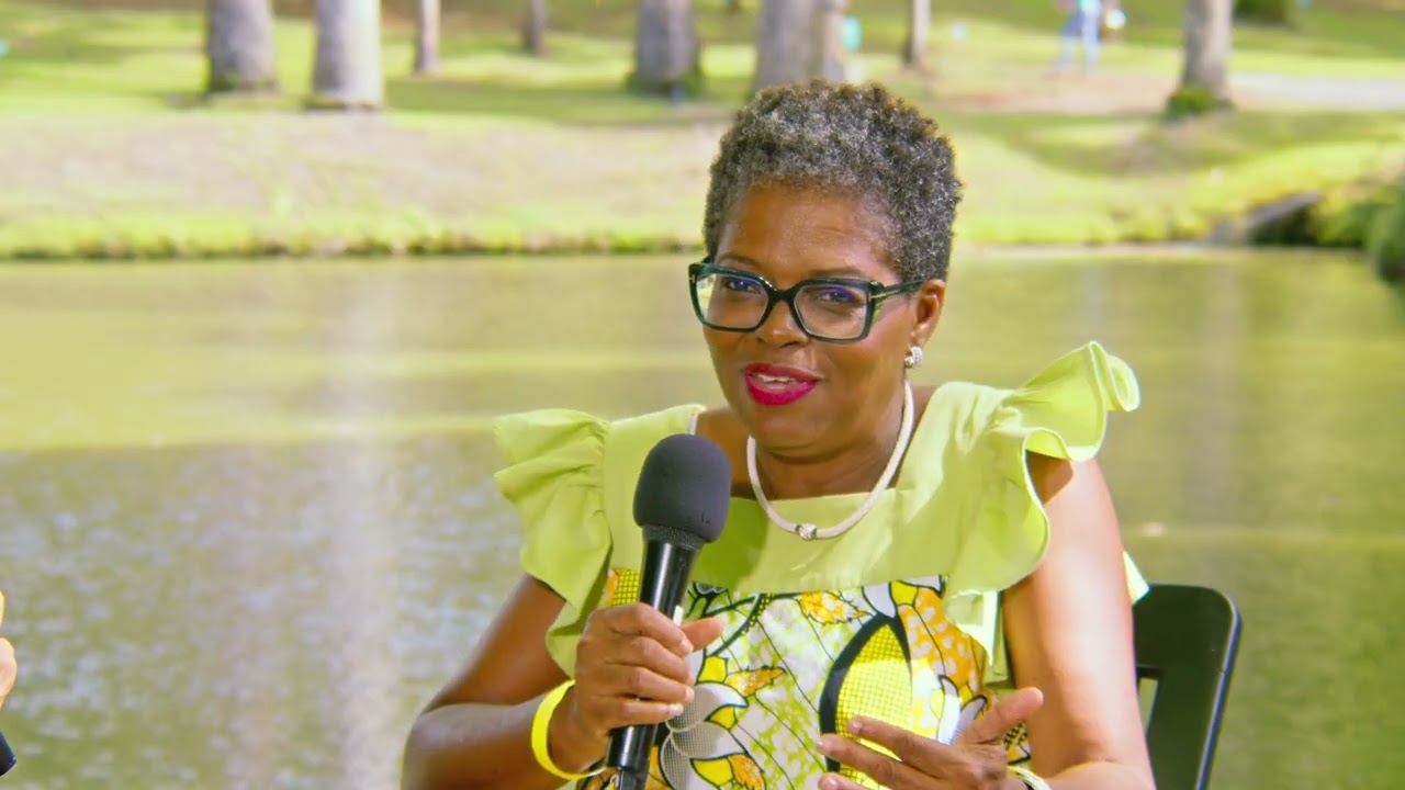 Plongée au cœur du Salon littéraire Tous Créoles à l’Habitation Clément : La richesse des lettres martiniquaises révélée