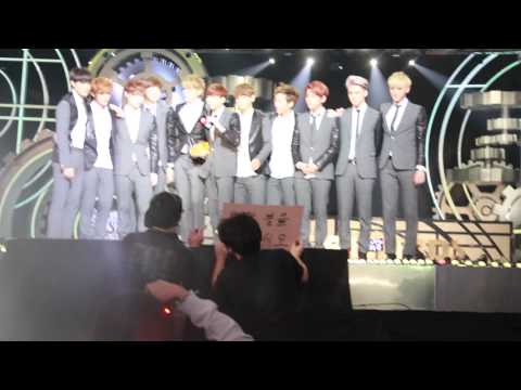 [fancam] 131122 EXO Album of the year @ MAMA 2013 in HK