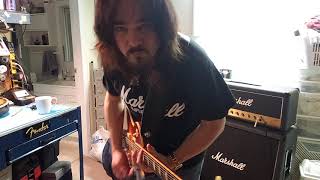 Video thumbnail for Les Paul plugged straight into 1982 Marshall JCM 800 2204. by riffguy