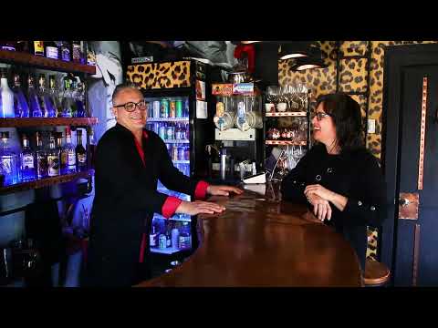 Around Town with Gia - Worlds Smallest Bar