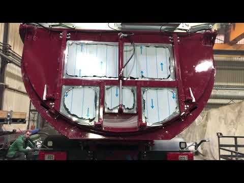 Asphalt insulated body on Iveco truck -  CMT CHOJNICE