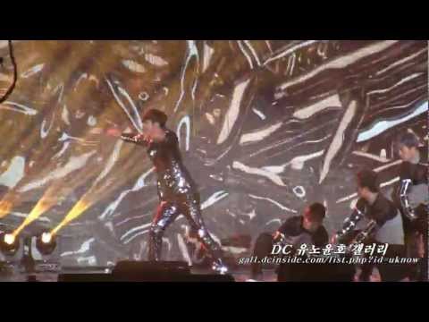 Yunho, 121111 Love Sharing Concert Catch Me + Ending