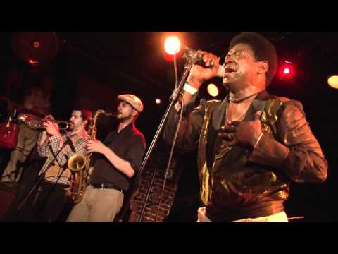 Charles Bradley - Why is it so hard -  live in Paris 07.2011