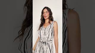 Vídeo Vestido Listras Gatos e Atos