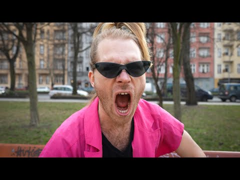 How to Become a Berliner in 30 Seconds