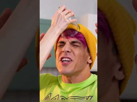 Satisfying Pizza ASMR... but something is WRONG. 🤔🩸