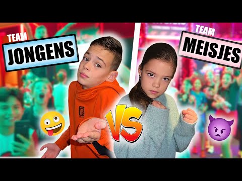 JONGENS TEGEN DE MEISJES IN MEGA INDOORPARK !! - De Bakkertjes #848