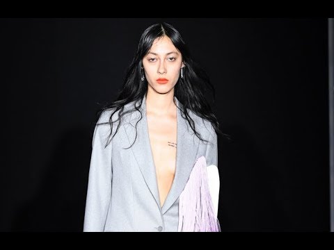 EACH x OTHER Fall 2018/2019 Paris - Fashion Channel