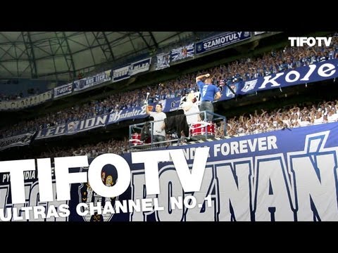 LECH POZNAN ULTRAS. .. SINGING 'KAZDY Z NAS TO WIE CO W ZYCIU LICZY SIE' (OFFICIAL TIFOTV HD CLIP)