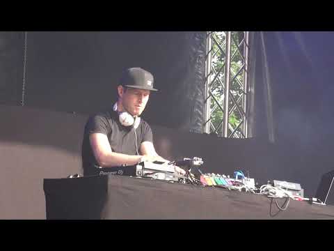 Darude - Hide / Carte Blanche / Sandstorm @Helsinki Pride