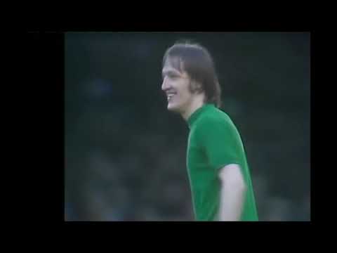 Leatherhead v Leicester City F.A. Cup 4th Round 25-01-1975