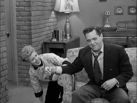 I Love Lucy | Lucy attaches herself to Ricky using old handcuffs from Fred