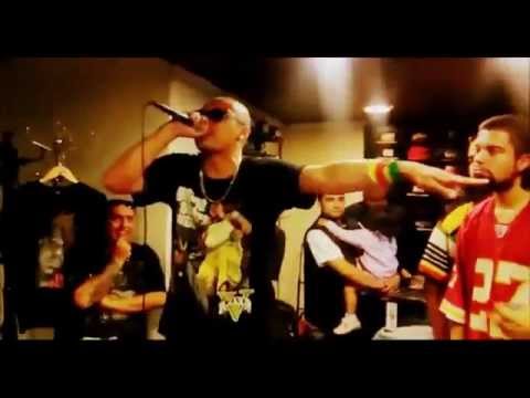 KAISER VS RACEK CONCEPTO PELICULAS