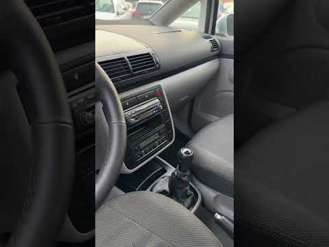 фото volkswagen sharan  0