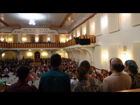 Mult aş vrea ca să ajung, - video