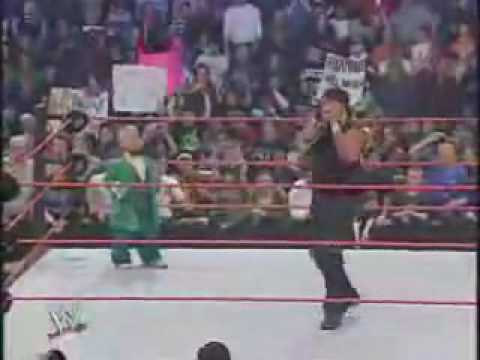 5 Biggest Hulk Hogan moments since 2005 in the WWE