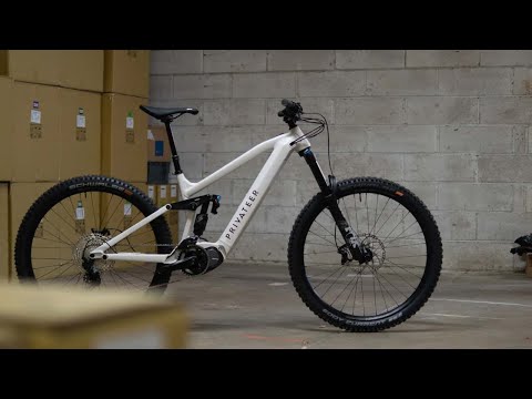 Privateer Debuts The E-161 Electric Enduro MTB