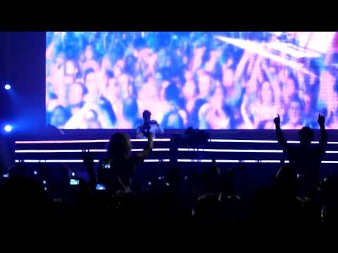 Dave 202 Vs. Cerf, Mitiska & Jaren - Beggin' for Arrival (AvB Maxh-Up)