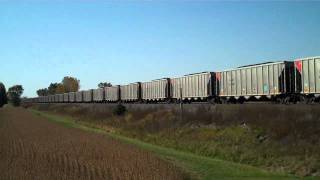 preview picture of video 'CSX N859-10 coal loads with BNSF run through power'