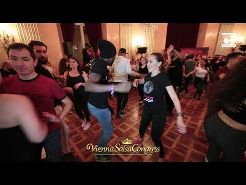 Tamba Salsaché Hissirou & Saori Watanabe - social dancing @ Vienna Salsa Congress 2019