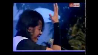 Download lagu gigi -  kepastian yang kutunggu Live on (Class Music On Campuss ANTV) mp3