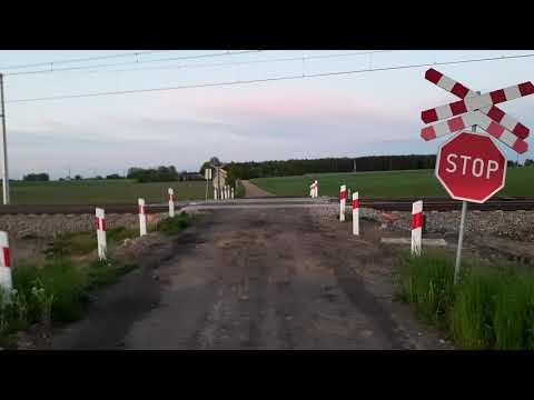 Przejazd kolejowy nr 131 143 291.