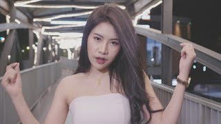ต่างคนต่างตั๋ว – น้ำฝน สุภาวดี