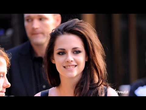 download lagu mp3 mp4 Kristen Stewart Pictures, download lagu Kristen Stewart Pictures gratis, unduh video klip Kristen Stewart Pictures