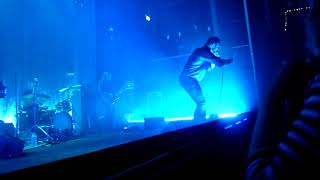 Future Islands - Cave (Pustervik, Gothenburg 2017)