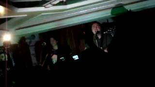 Finde - Intoxicado (Largo Camino A Casa) @ Unite Tour 2010 (Pachuca)