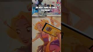 MA MÈRE OUVRE DU CHAOS ASCENDANT 😱 !!! #pokemon #pokemontcg #chaosascendant #pokemoncommunity