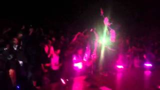 Ty Dolla $ign Performs &quot;Familiar&quot; With Travi$ Scott