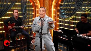 HELL&#39;S KITCHEN&#39;s Shoshana Bean Sings an Exclusive Rendition of Alicia Keys&#39; &quot;Teenage Love Affair&quot;
