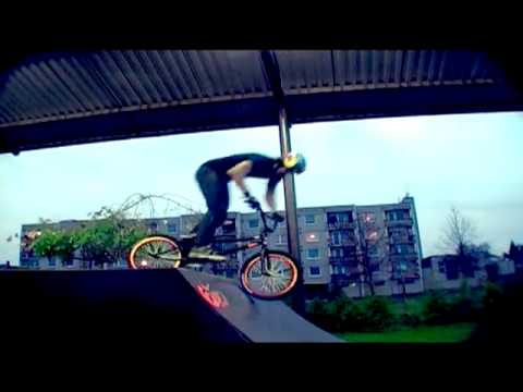 Michael Beran - Mini Proper Bike.co Autumn edit