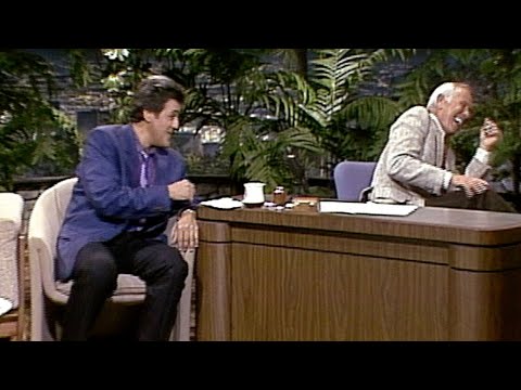 Jay Leno macht in der Tonight Show mit Johnny Carson seinem Flug mit The Airlines Luft – 08.07.1987