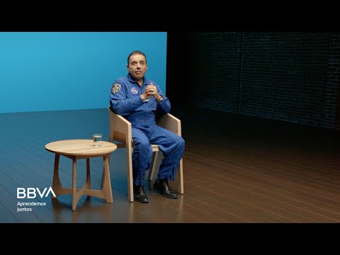 José Hernández, astronauta. El mexicano que soñó con la luna y despertó en las estrellas